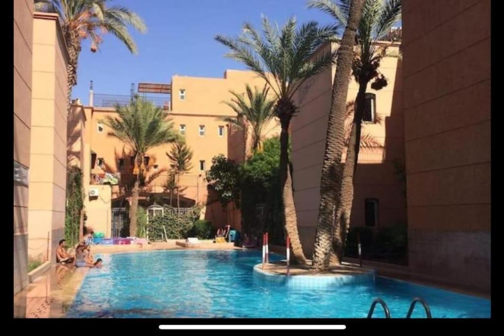 Riad Nolya Luxury Marrakech - Totalement Renove - Capacite Jusqu A 10 Lits Spacieux มาร์ราเกช ภายนอก รูปภาพ